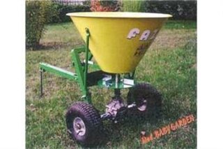 Walco - Fertilizer Spreader - Faza