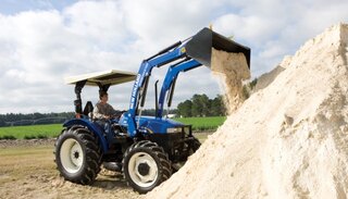 New Holland FPT Cursor WORKMASTER™ Tractors - 45-2WD