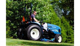 New Holland NEW Boomer™ Compact Tractors - Boomer 35