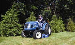 New Holland Mid-Mount Finishing Mowers - 914A-72-Side-Discharge