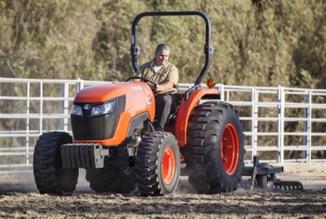 Kubota MX 5200F