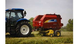 New Holland Roll-Belt™ Round Balers - BR7050