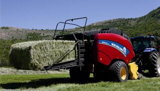 New Holland BigBaler - BigBaler 330 CropCutter™ Rotor Cutter