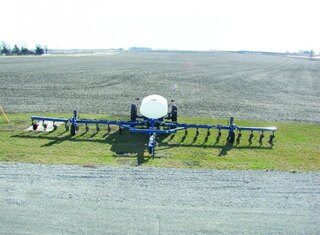 Kongskilde  Model 2500 Sidedress Applicators