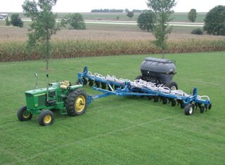 Kongskilde  Model 6200 - Dry   Strip-Till Applicators