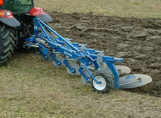 Kongskilde  ÖVERUM CT-H   Fully Mounted Conventional Plow