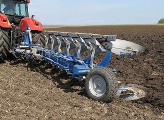 Kongskilde  VARI FLEX EX-H   Fully Mounted Reversible Plow