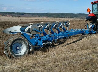 Kongskilde  ÖVERUM CVL/DVL-H  Semi mounted reversible plow