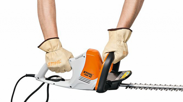 STIHL HSE 52 Electric Hedge Trimmers