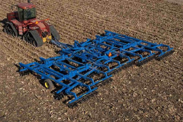 Landoll 7400 Series VT PLUS (Vertical Tillage)