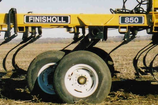 Landoll 850 Series Finisholl