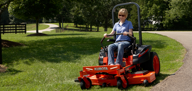 Kubota Z121S