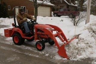 Kubota LA203A