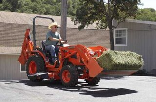 Kubota LA304FL