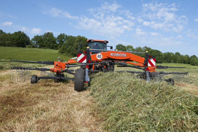 Kubota RA2584