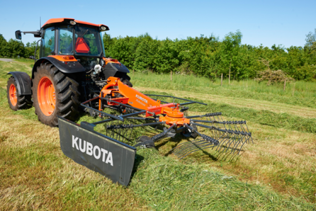 Kubota RA1042T