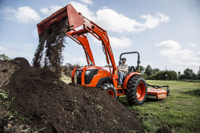 Kubota MX4800DT