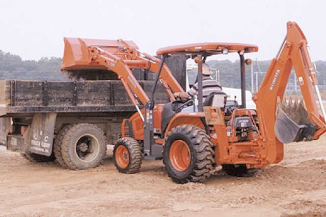 Kubota L39TLB 1