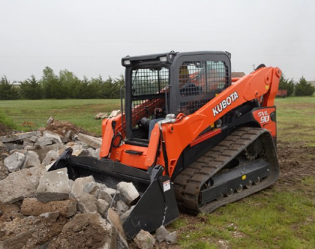 Kubota SVL75 2