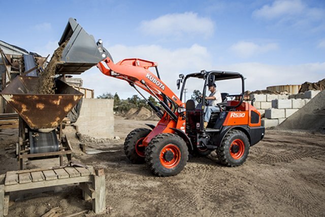 Kubota R530