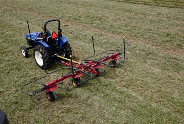 New Holland ProTed™ Rotary Tedders