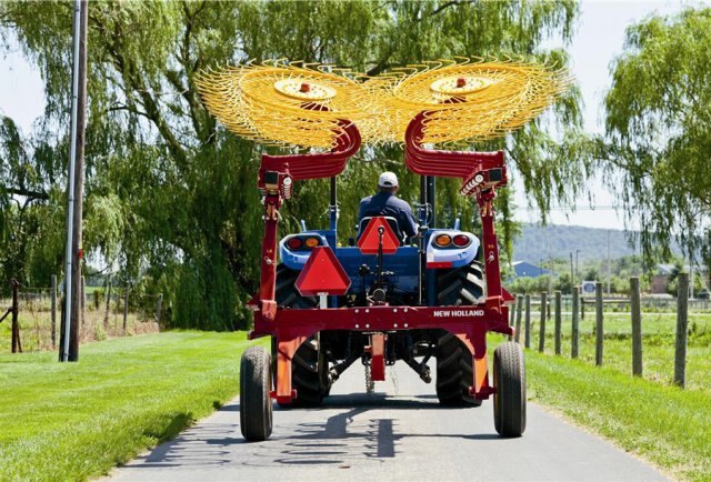 Râteaux à roues sur chariot New Holland Procart(TM) Deluxe