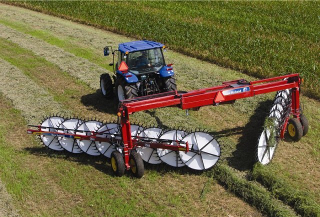 New Holland Heavy Duty Wheel Rakes