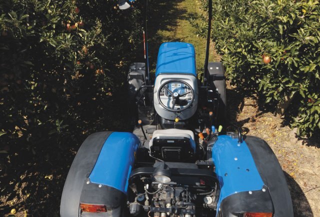 New Holland T4V Vineyard Series Tier 3