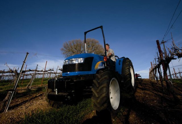 New Holland TD4040F Narrow