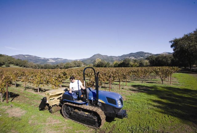 New Holland TK4000 Crawler