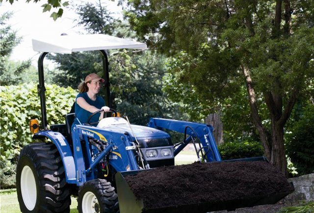 New Holland Workmaster™ Compact Tier 3